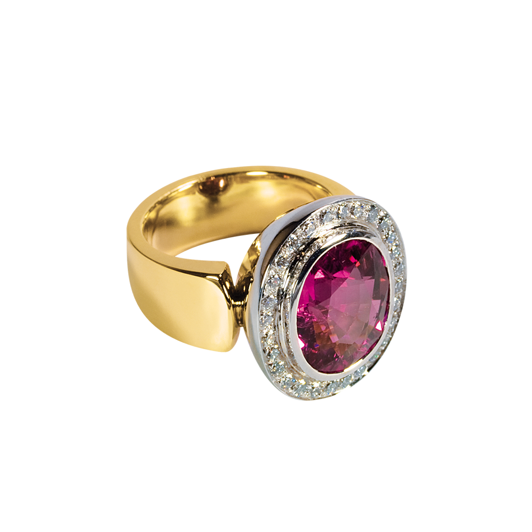 RUBELLIT OVAL FACETTIERT